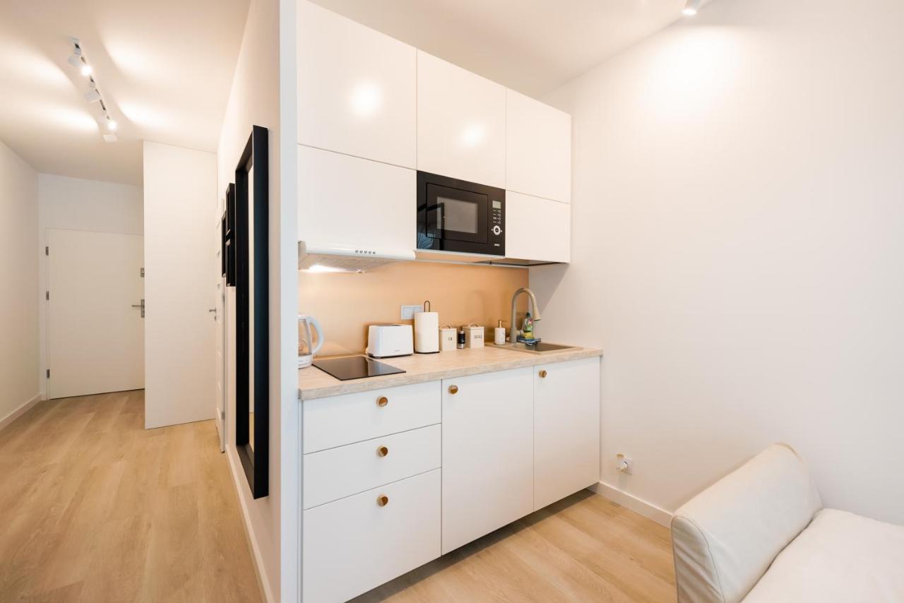 Wola Cosy White Apartment Warszawa Zewnętrze zdjęcie