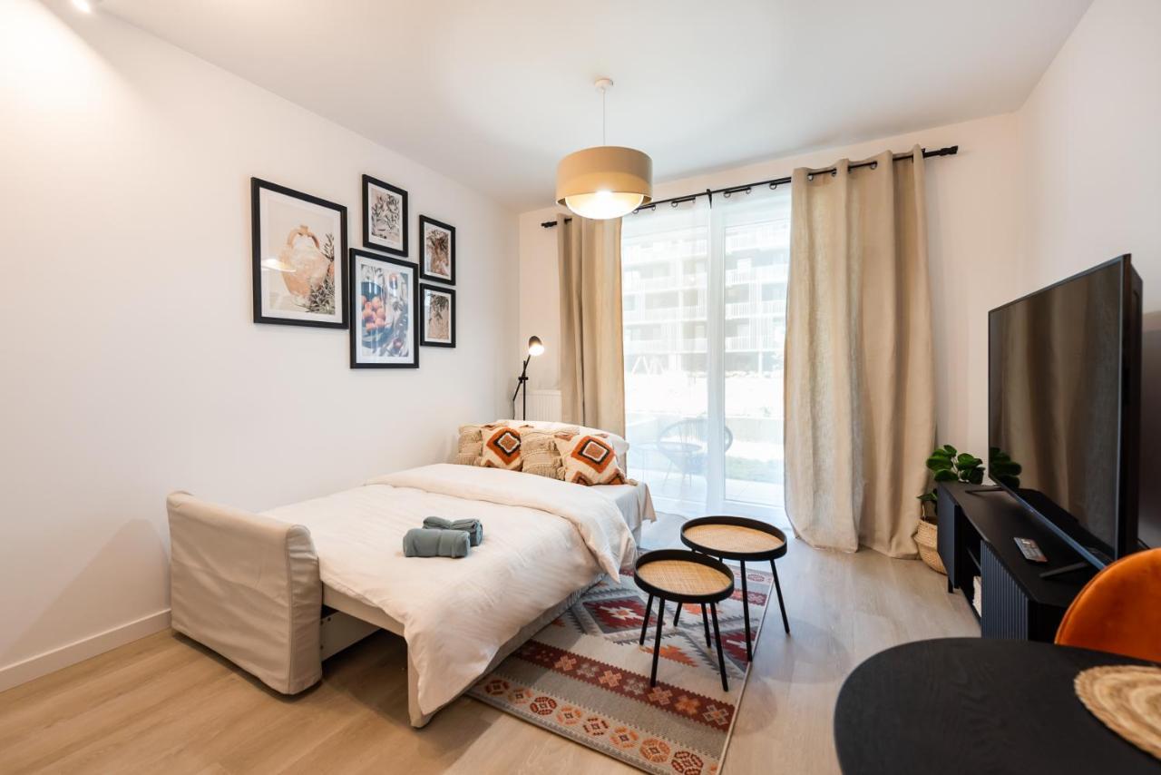 Wola Cosy White Apartment Warszawa Zewnętrze zdjęcie
